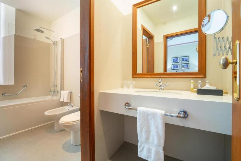 Quinta das Lagrimas - Small Luxury Hotel - Oda