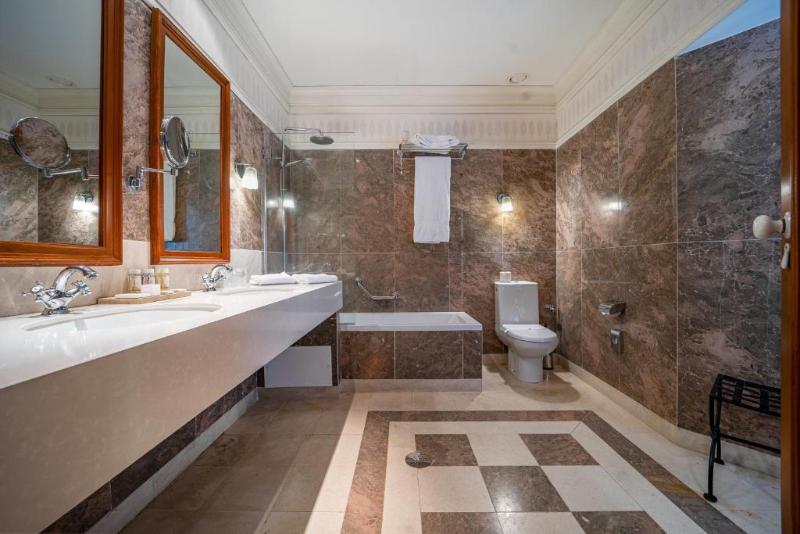 Quinta das Lagrimas - Small Luxury Hotel - Oda