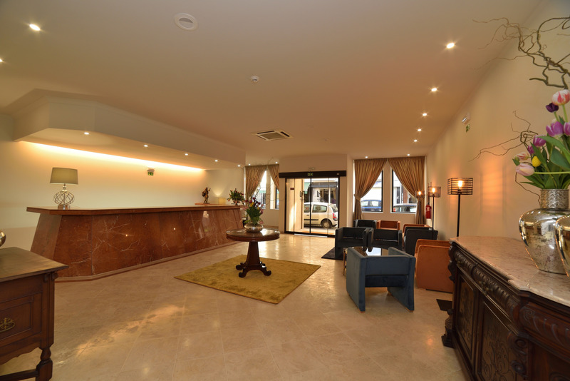 Porto Domus Hotel - Lobi