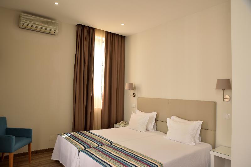 Porto Domus Hotel - Oda