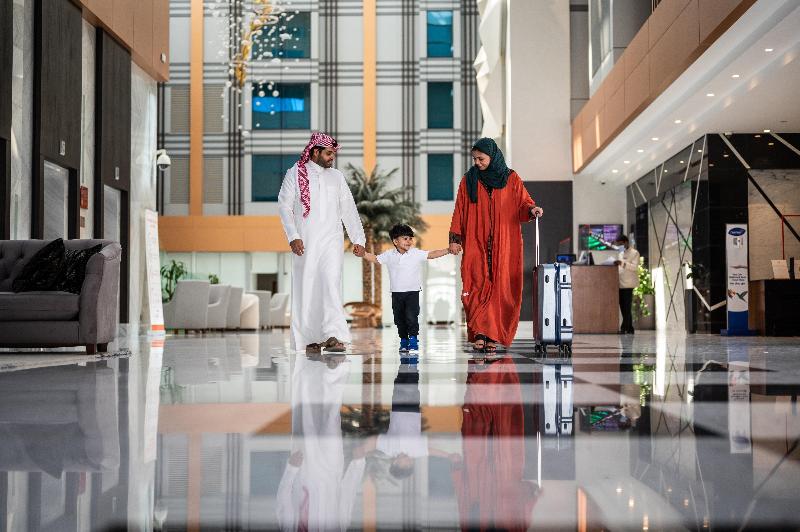 Radisson Blu Hotel and Convention Center - Lobi