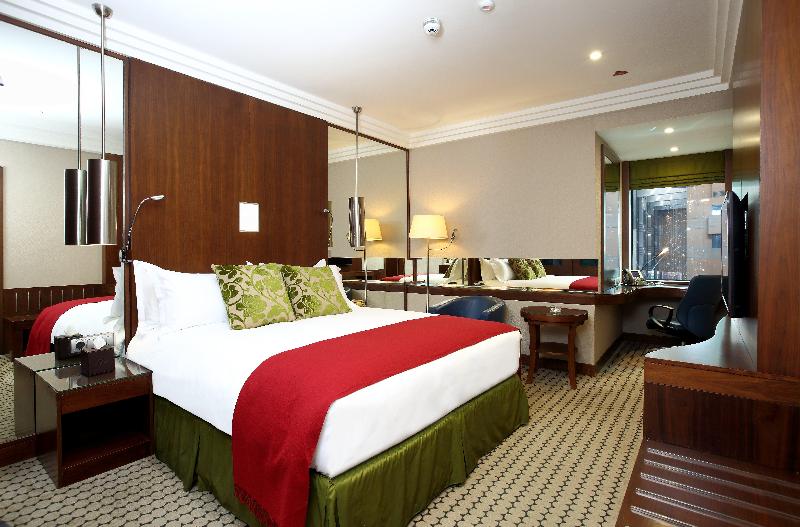 Radisson Blu Hotel and Convention Center - Oda
