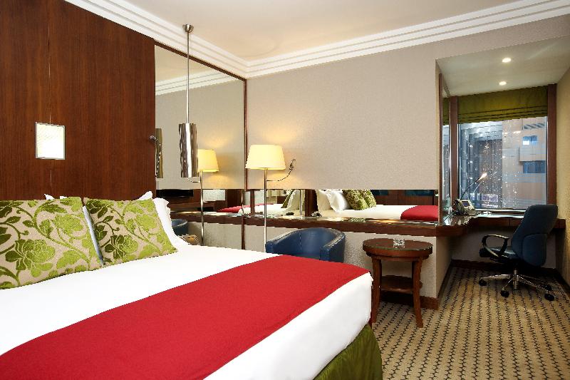 Radisson Blu Hotel and Convention Center - Oda