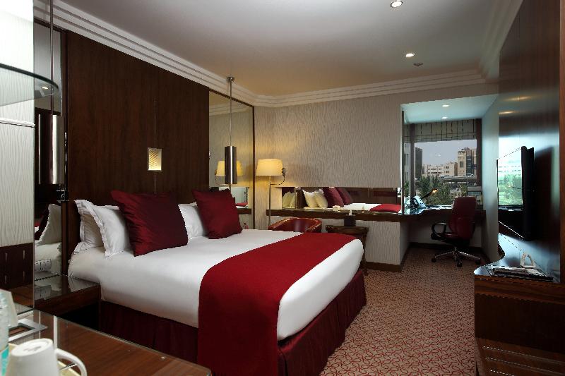 Radisson Blu Hotel and Convention Center - Oda