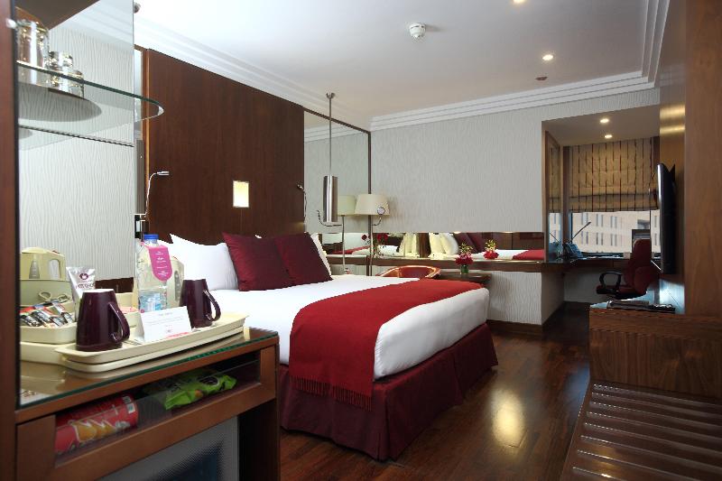 Radisson Blu Hotel and Convention Center - Oda