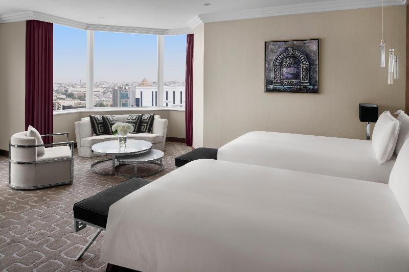 Radisson Blu Hotel and Convention Center - Oda