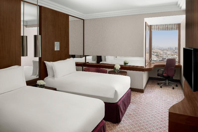 Radisson Blu Hotel and Convention Center - Oda