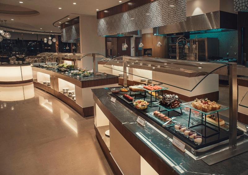 Radisson Blu Hotel and Convention Center - Restoran
