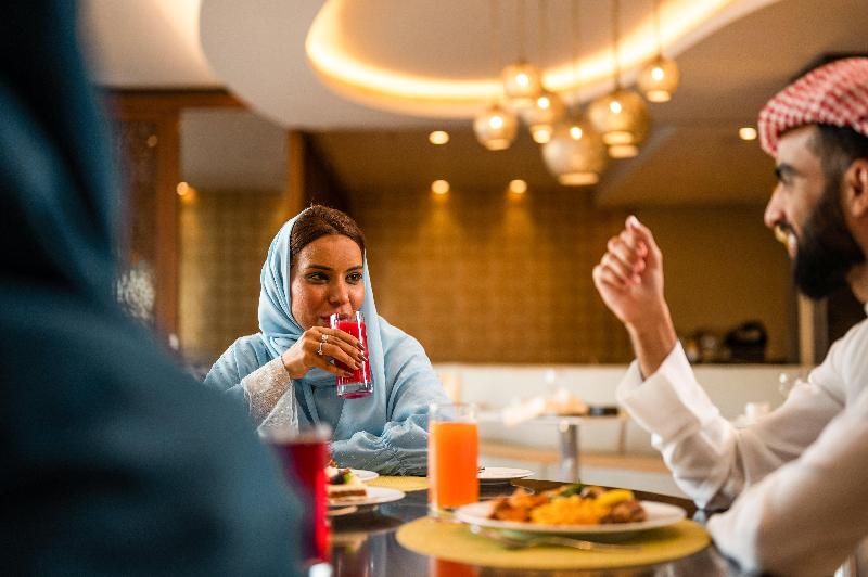 Radisson Blu Hotel and Convention Center - Restoran