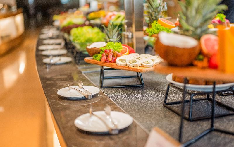 Radisson Blu Hotel and Convention Center - Restoran