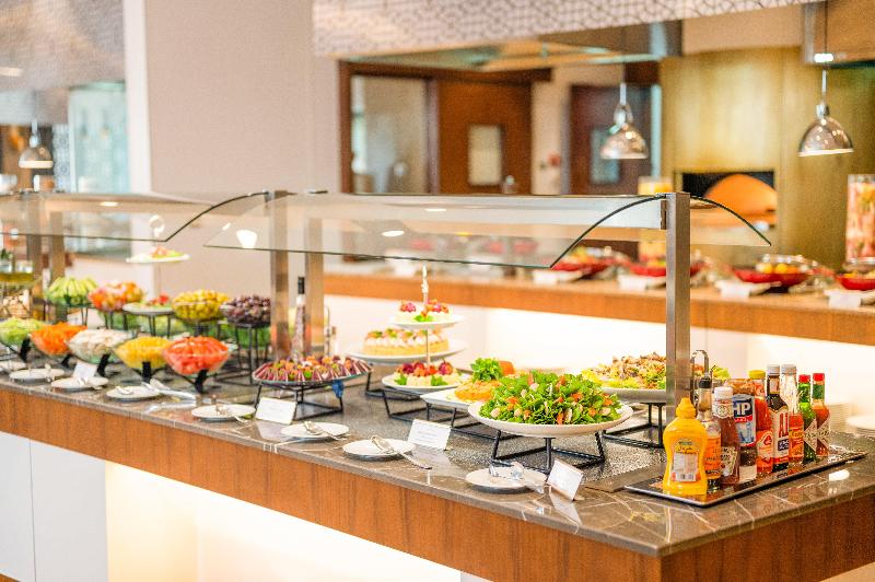 Radisson Blu Hotel and Convention Center - Restoran