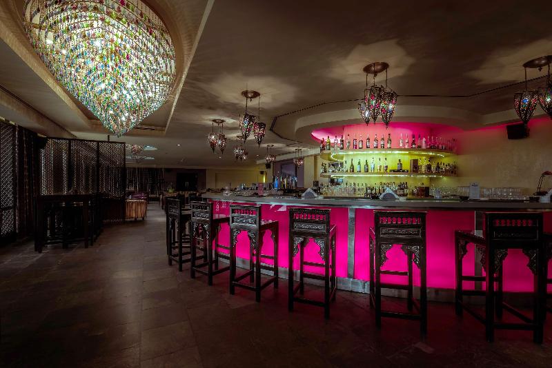 Radisson Blu Hotel Doha - Bar