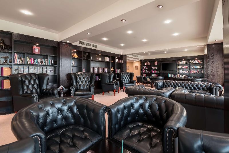 Radisson Blu Hotel Doha - Bar
