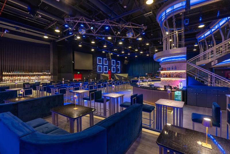 Radisson Blu Hotel Doha - Bar