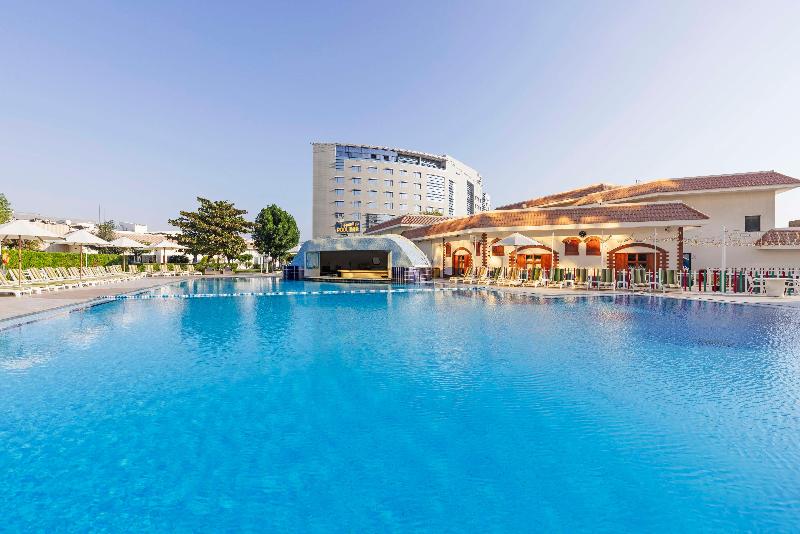 Radisson Blu Hotel Doha - Havuz