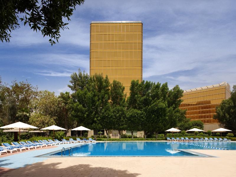 Radisson Blu Hotel Doha - Havuz