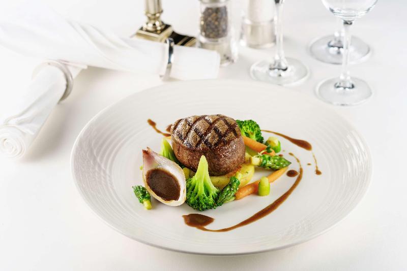 Radisson Blu Hotel Doha - Restoran