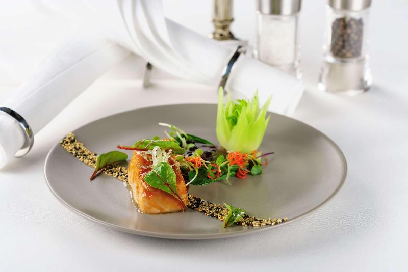 Radisson Blu Hotel Doha - Restoran