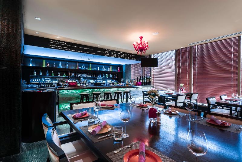 Radisson Blu Hotel Doha - Restoran