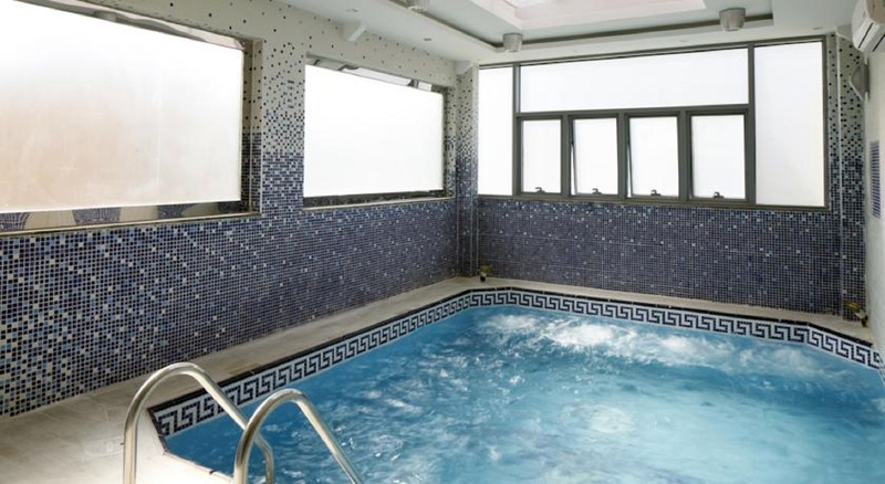 Ewaa Express Hotel Olaya - Havuz