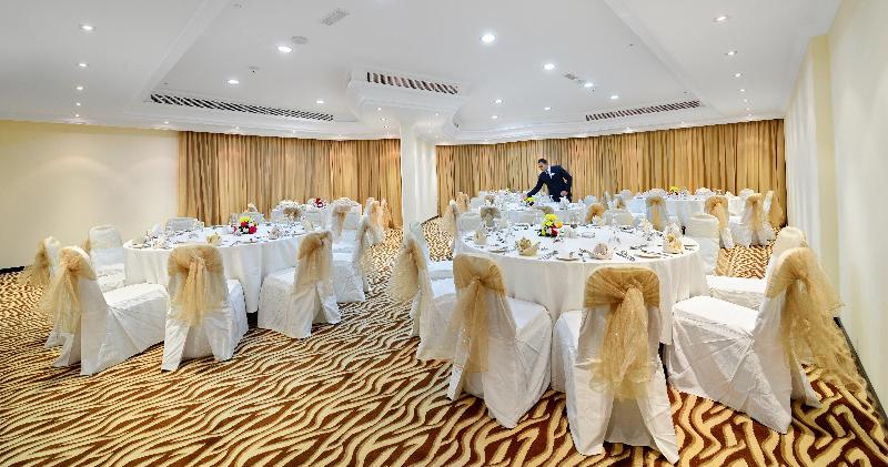 Al Majaz Premiere Deluxe Hotel Apartments - Toplantı