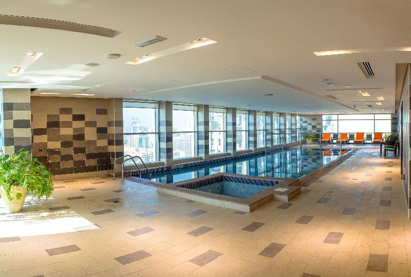 Al Majaz Premiere Deluxe Hotel Apartments - Havuz