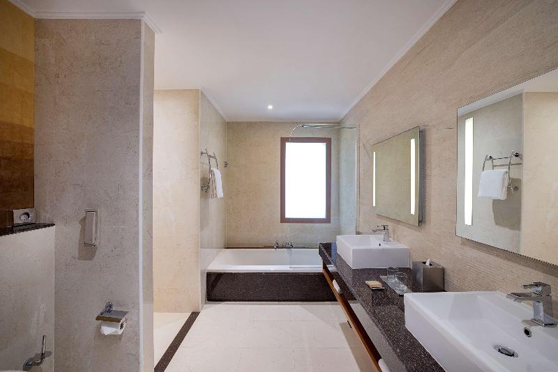 DoubleTree by Hilton Resort & Spa Marjan Island - Oda
