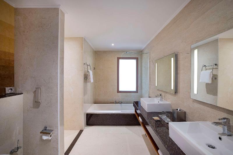DoubleTree by Hilton Resort & Spa Marjan Island - Oda