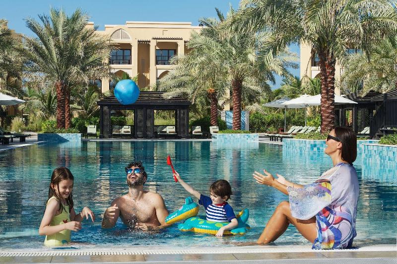 DoubleTree by Hilton Resort & Spa Marjan Island - Havuz