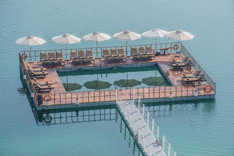 DoubleTree by Hilton Resort & Spa Marjan Island - Havuz