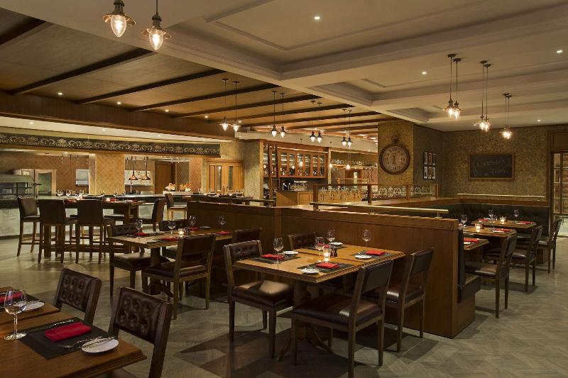 DoubleTree by Hilton Resort & Spa Marjan Island - Restoran