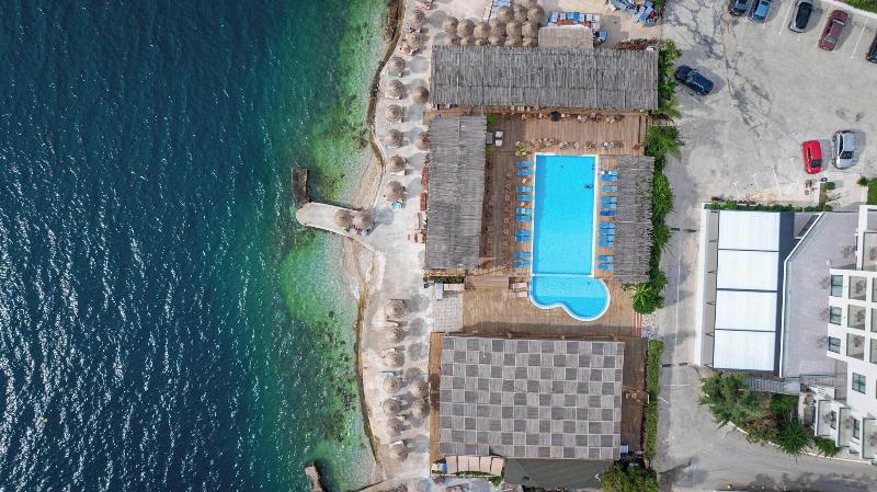 Grand Hotel Saranda - Havuz