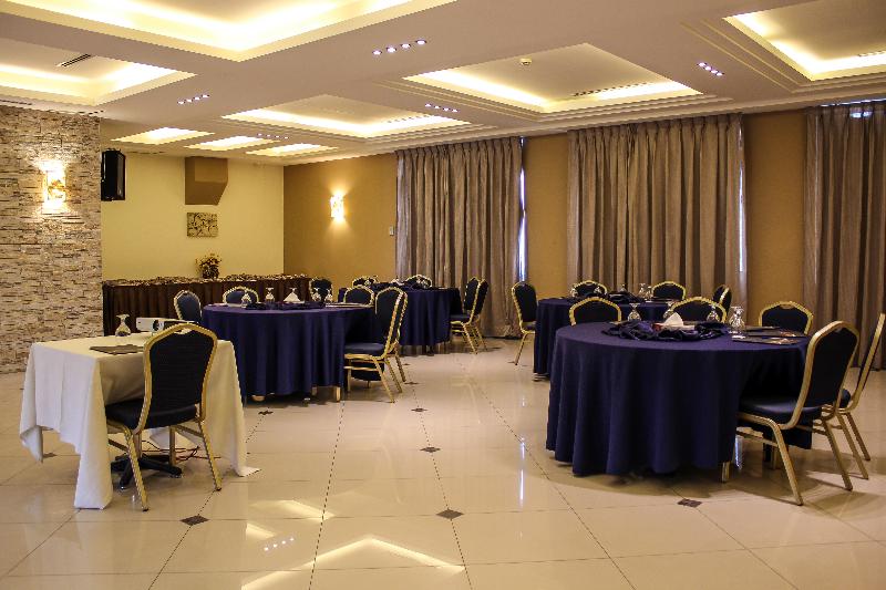 Retaj Hotel - Toplantı