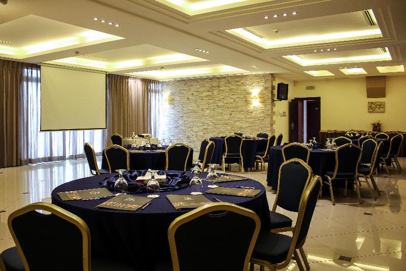Retaj Hotel - Toplantı