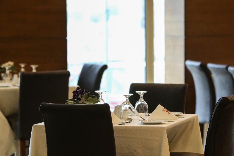 Retaj Hotel - Restoran