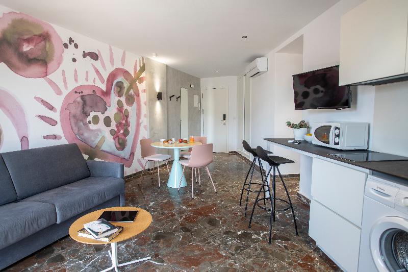 Apartamentos San Jaime Center Suites - Oda