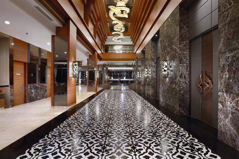 Harper Malioboro Yogyakarta by ASTON - Lobi