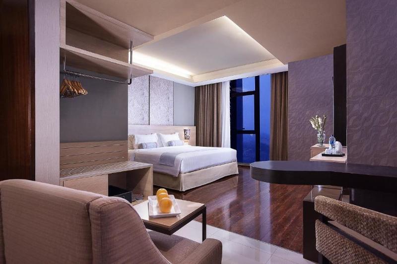 Harper Malioboro Yogyakarta by ASTON - Oda