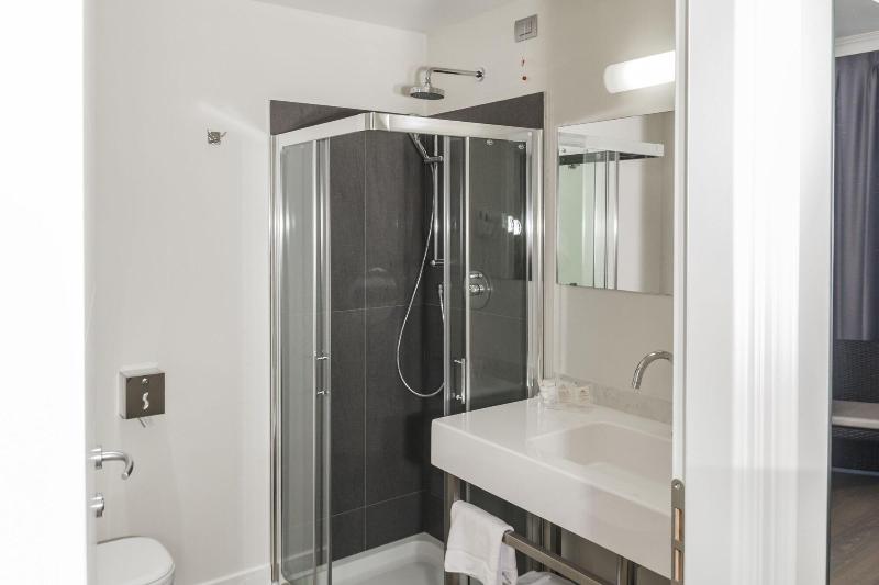 Tag Hotel - Oda