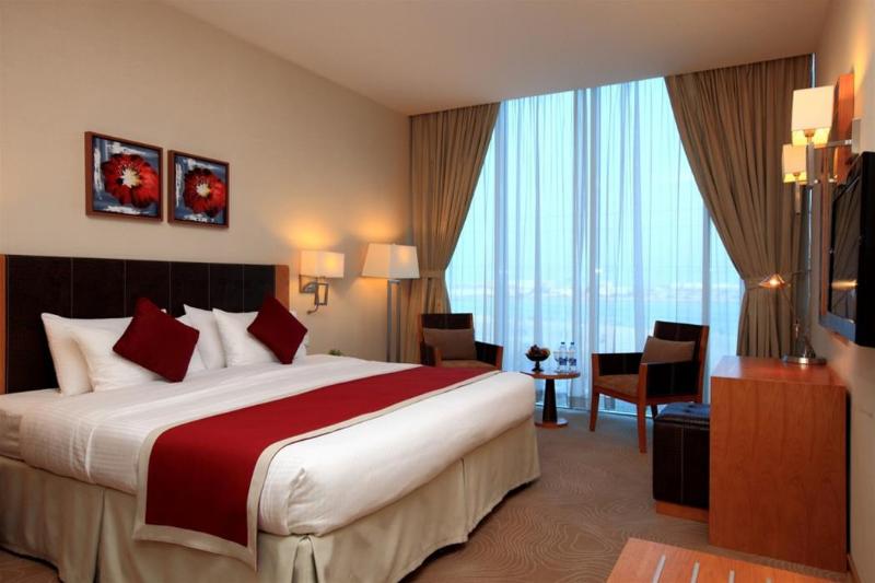Golden Tulip Hotel - Oda