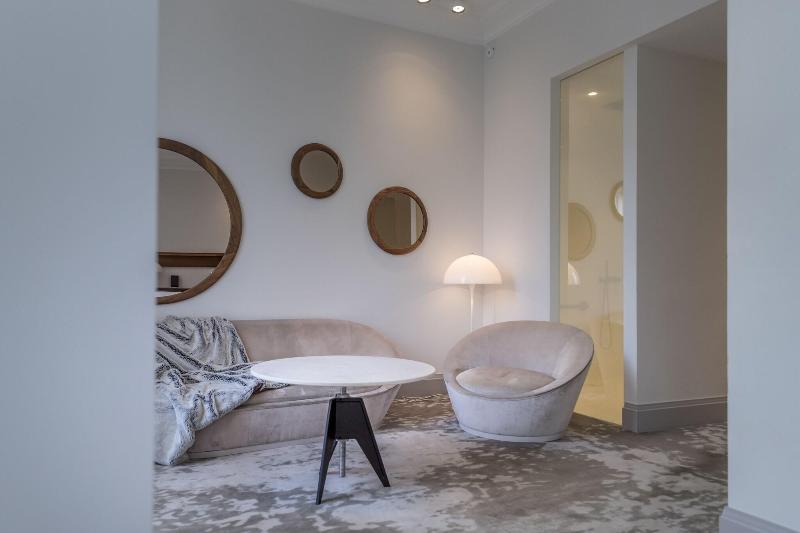Yndo Hotel - Oda