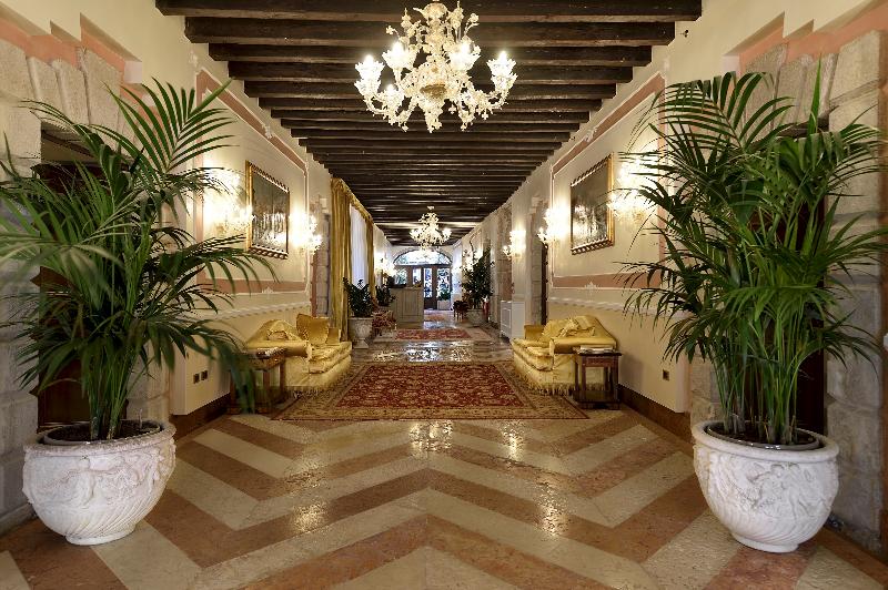 Ai Cavalieri Di Venezia - Genel
