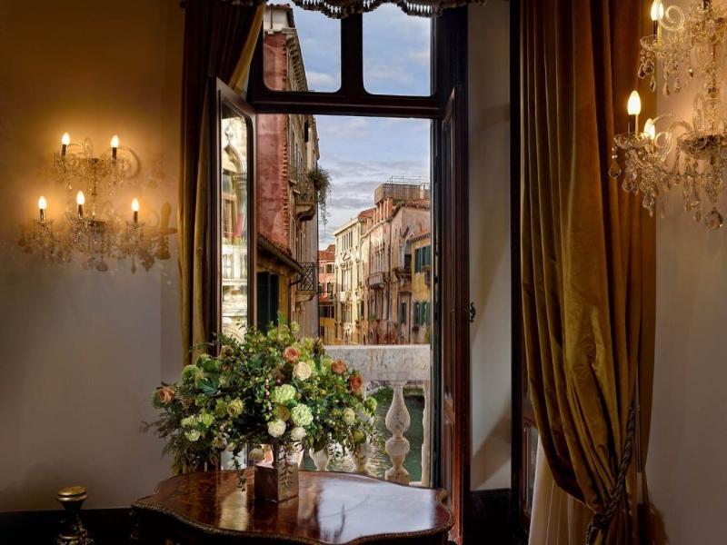 Ai Cavalieri Di Venezia - Oda