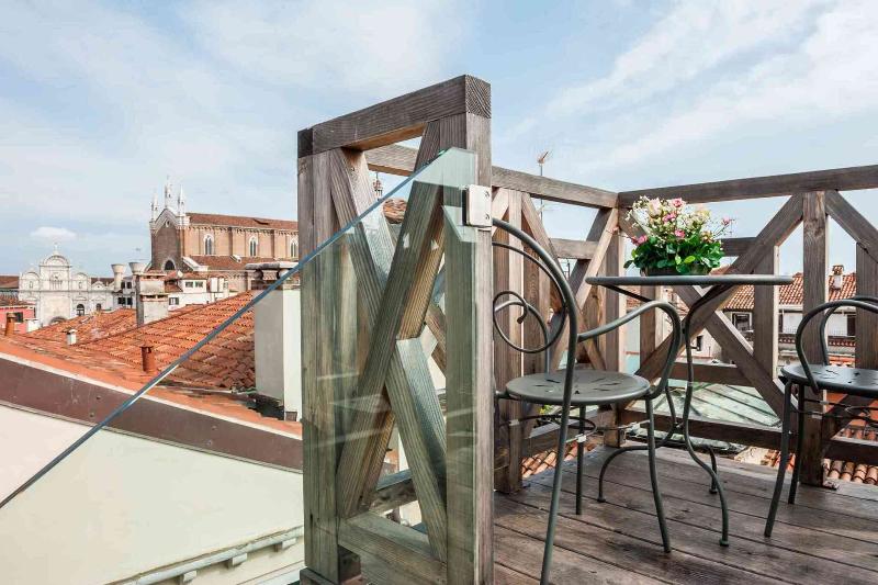 Ai Cavalieri Di Venezia - Oda