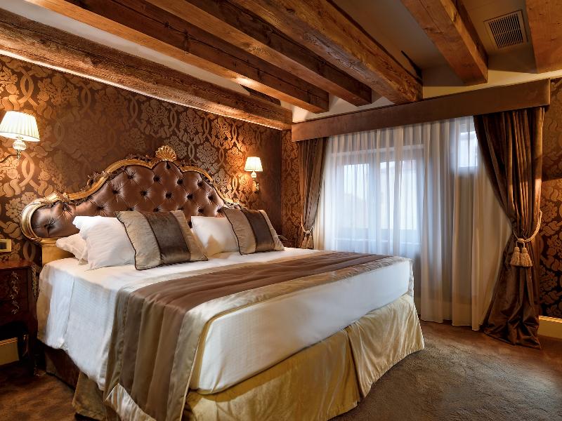 Ai Cavalieri Di Venezia - Oda