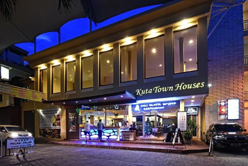 Kuta Townhouse Apartments - Lobi