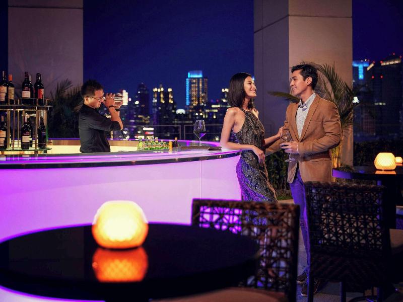 Fairmont Jakarta - Bar