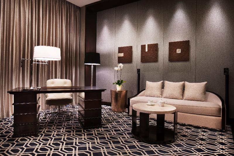 Fairmont Jakarta - Oda