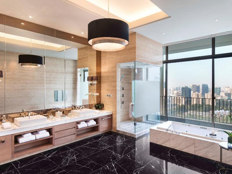 Fairmont Jakarta - Oda