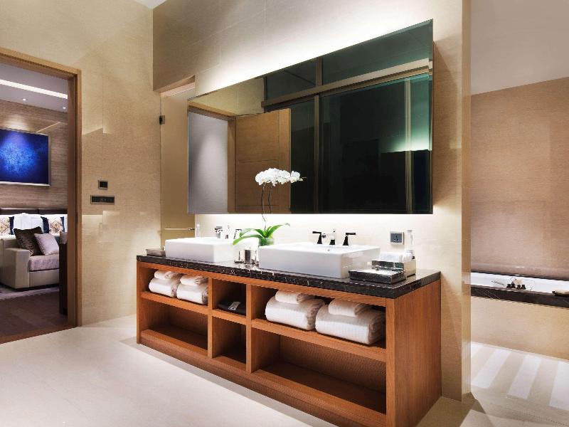 Fairmont Jakarta - Oda